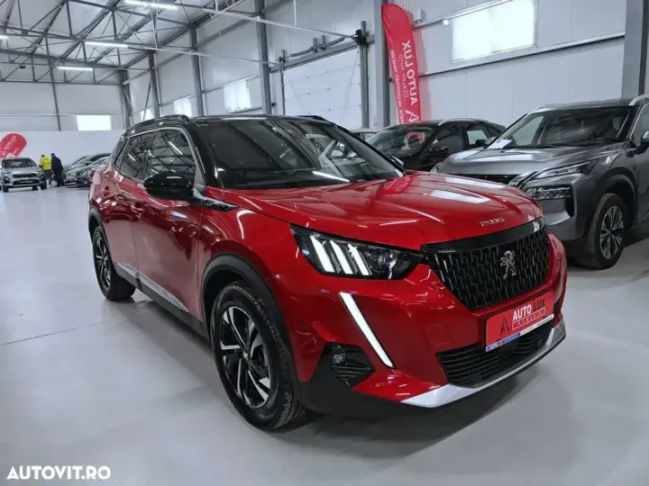 Peugeot 2008 II PureTech 130 EAT8 GT