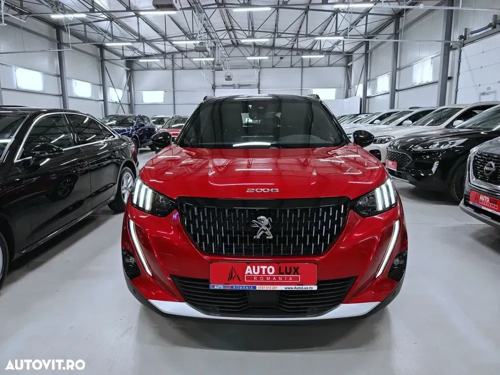 Peugeot 2008 II PureTech 130 EAT8 GT — imagine 3