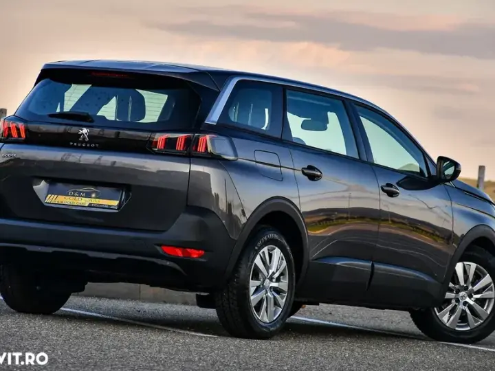 Peugeot 5008 II BlueHDI 130 EAT8 Active Business-Paket
