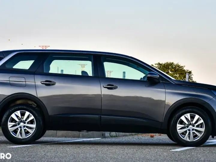 Peugeot 5008 II BlueHDI 130 EAT8 Active Business-Paket