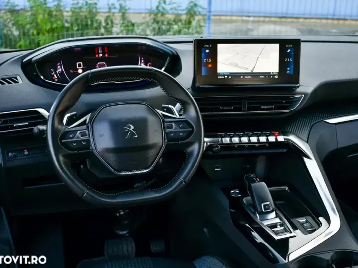 Peugeot 5008 II BlueHDI 130 EAT8 Active Business-Paket