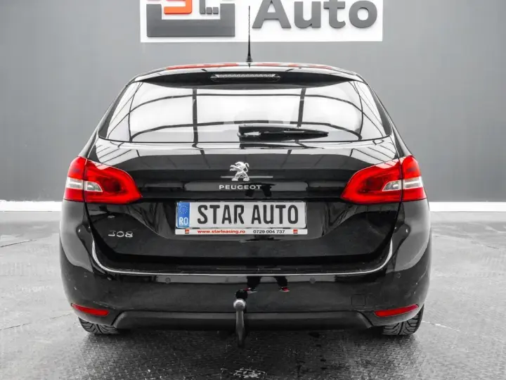 Peugeot 308 III 1.5L BlueHDI BVM6 Allure Pack