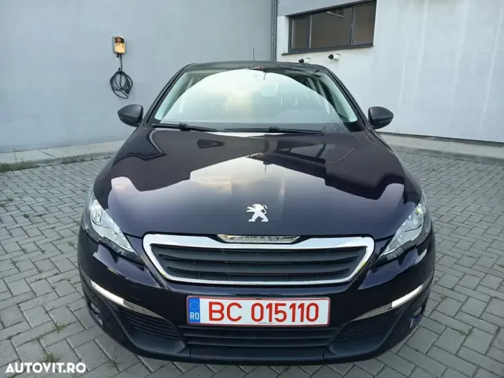Peugeot 308 II