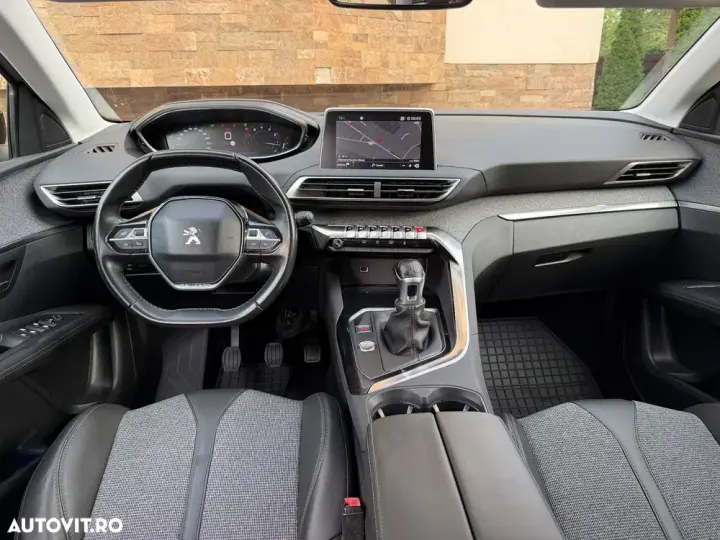 Peugeot 3008 II PureTech 130 Stop & Start GPF Active Business-Paket