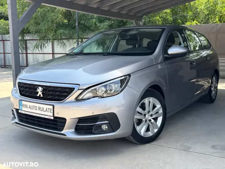 Peugeot 308 II