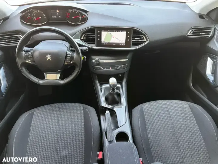 Peugeot 308 II