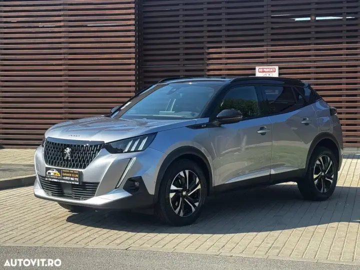 Peugeot 2008 II 1.2 PureTech EAT8 STT GT