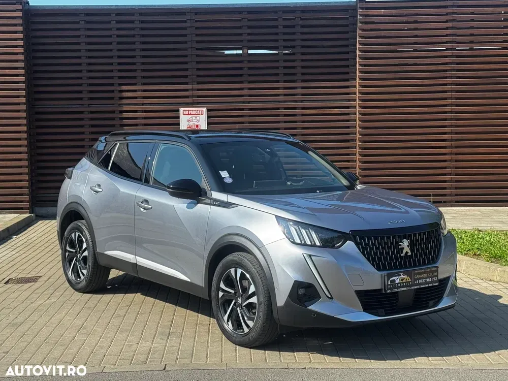Peugeot 2008 II 1.2 PureTech EAT8 STT GT — imagine 6