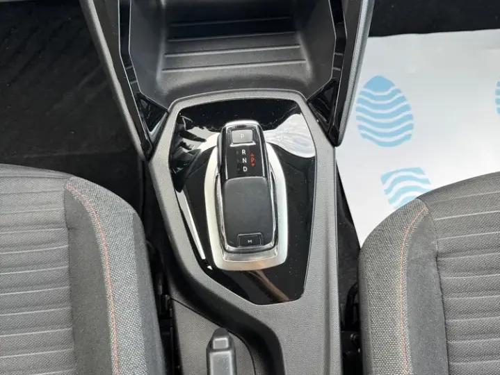 Peugeot 208 II