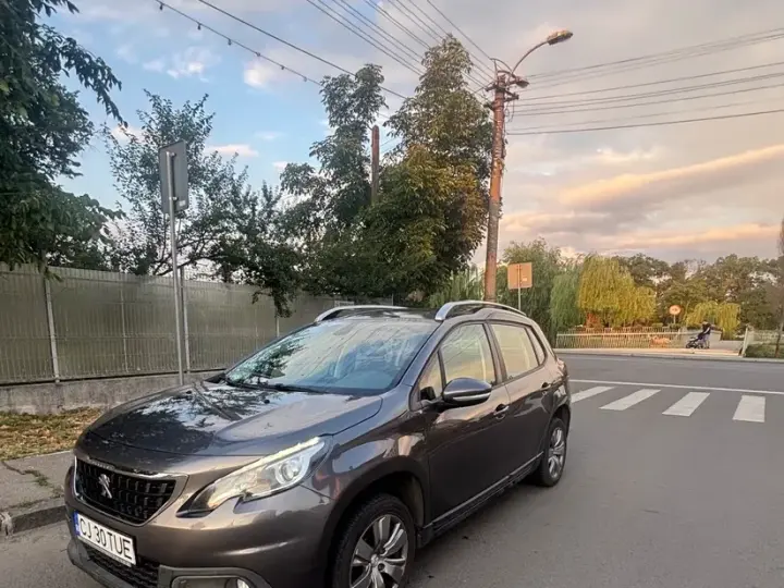 Peugeot 2008 I 1.2 L PureTech Active