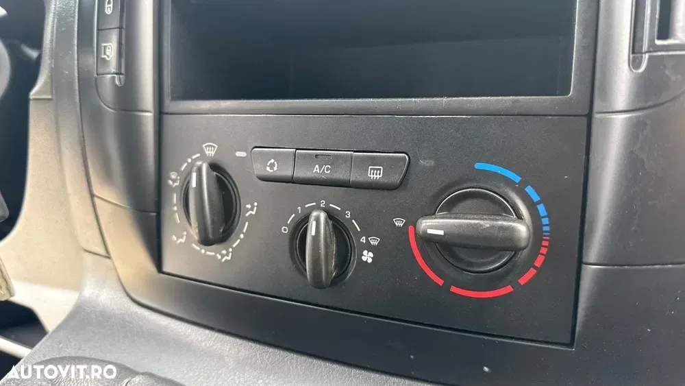 Peugeot Expert — imagine 6