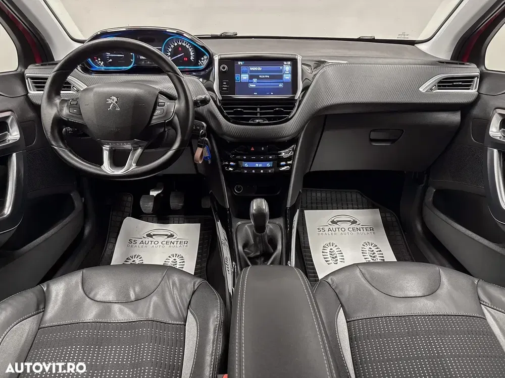 Peugeot 2008 I PureTech 110 Stop&Start Allure — imagine 5