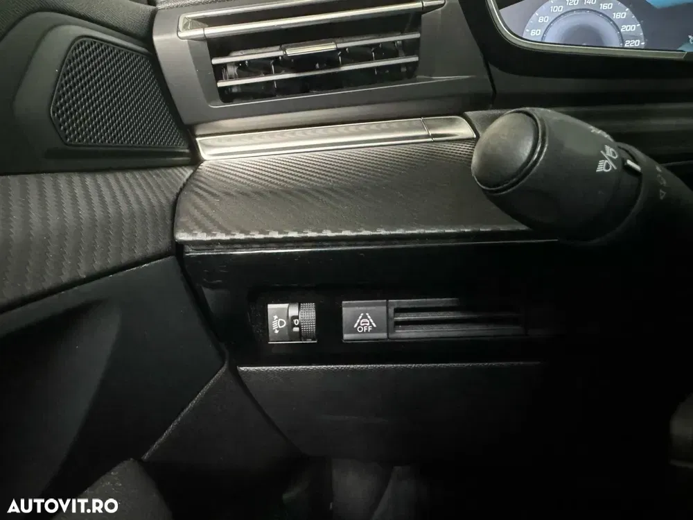 Peugeot 508 II BlueHDi 130 EAT8 Active — imagine 6