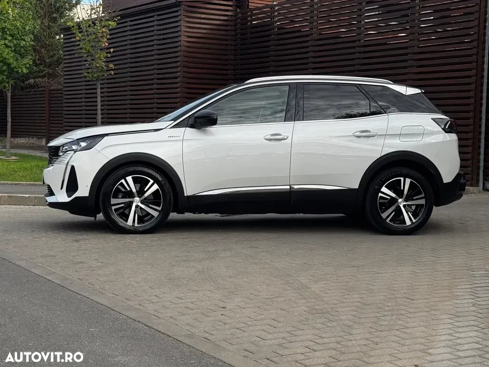 Peugeot 3008 II PHEV 225 EAT8 GT — imagine 5