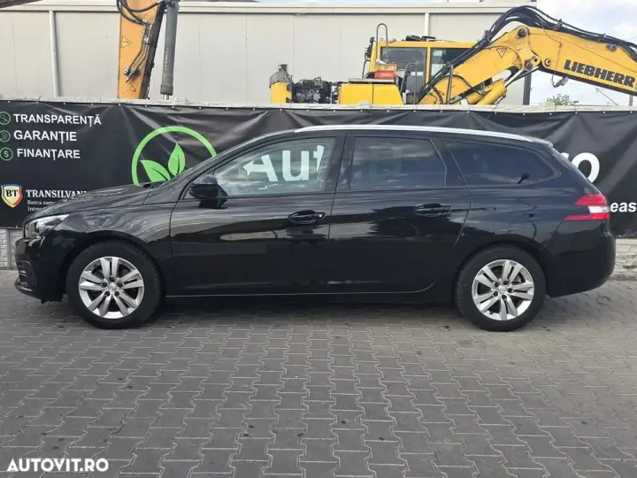 Peugeot 308 II 1.2L PureTech S&S BVM6 Allure