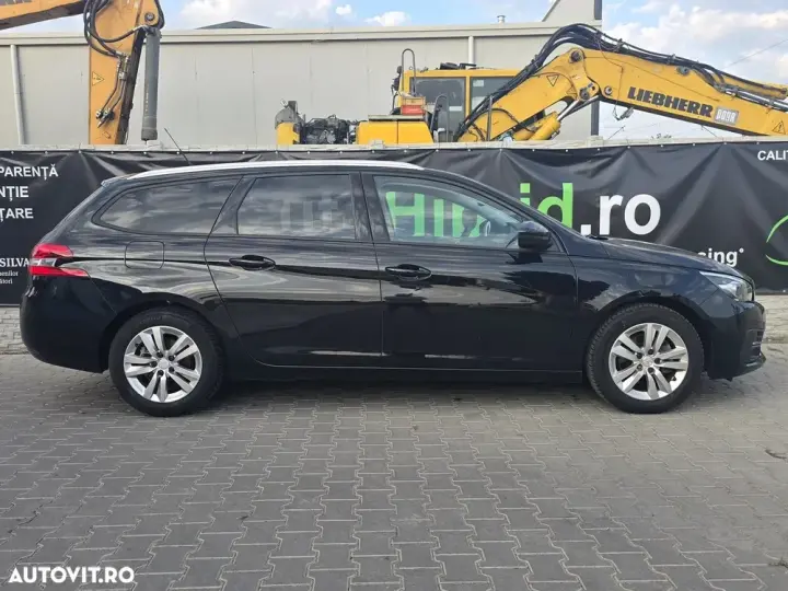 Peugeot 308 II 1.2L PureTech S&S BVM6 Allure
