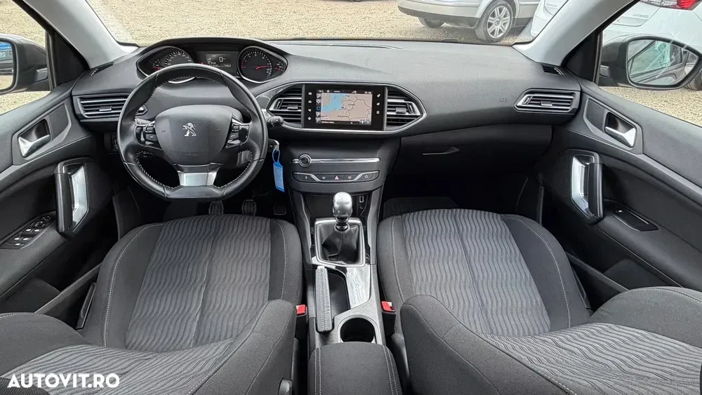 Peugeot 308 II e-HDi 115 Stop & Start Niveau 2 Business-Line — imagine 2