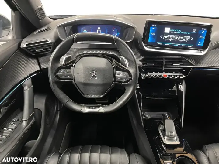 Peugeot 2008 II PureTech 155 EAT8 GT