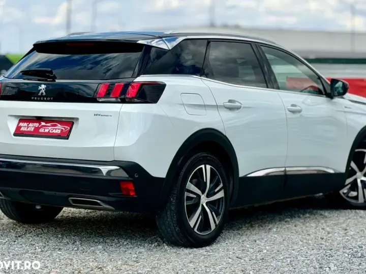 Peugeot 3008 II PHEV EAT8 4X4 GT Pack