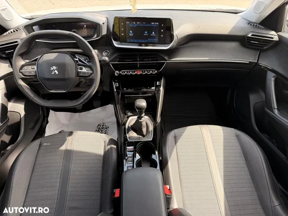 Peugeot 2008 II 1.2 L PureTech STT Allure — imagine 5