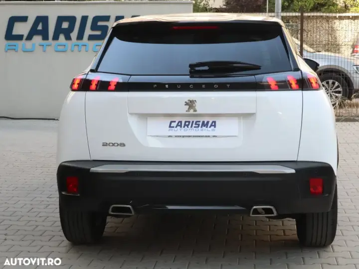 Peugeot 2008 PureTech 130 EAT8 Allure Pack