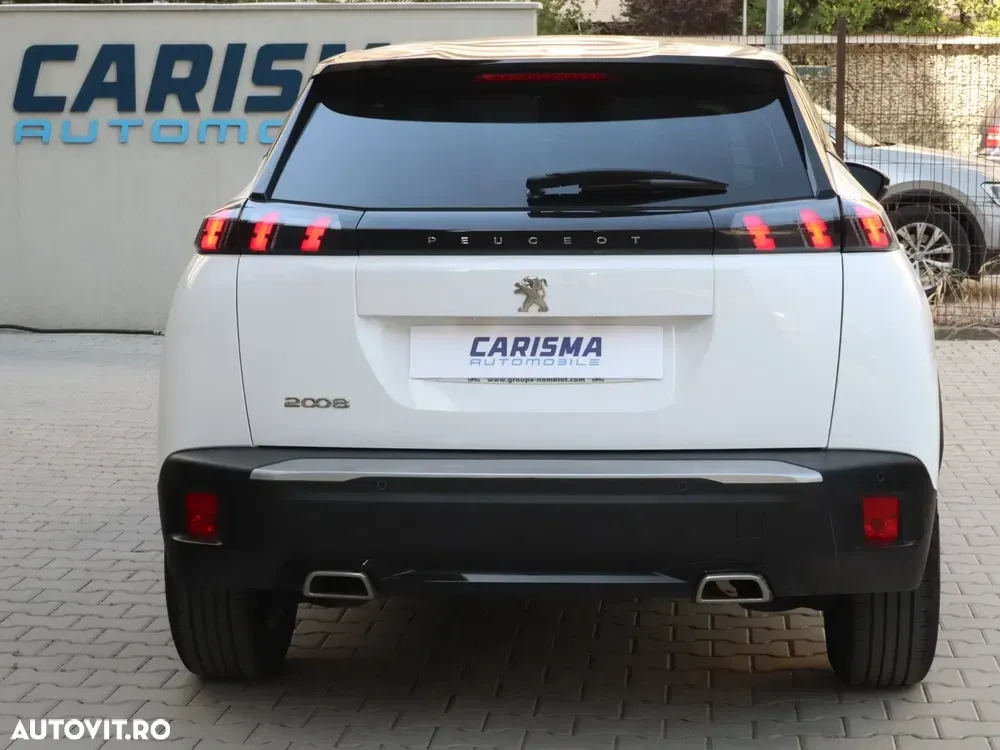 Peugeot 2008 PureTech 130 EAT8 Allure Pack — imagine 6