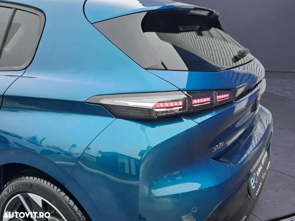 Peugeot 308 III 1.5L BlueHDI 130 S&S EAT8 Allure — imagine 3