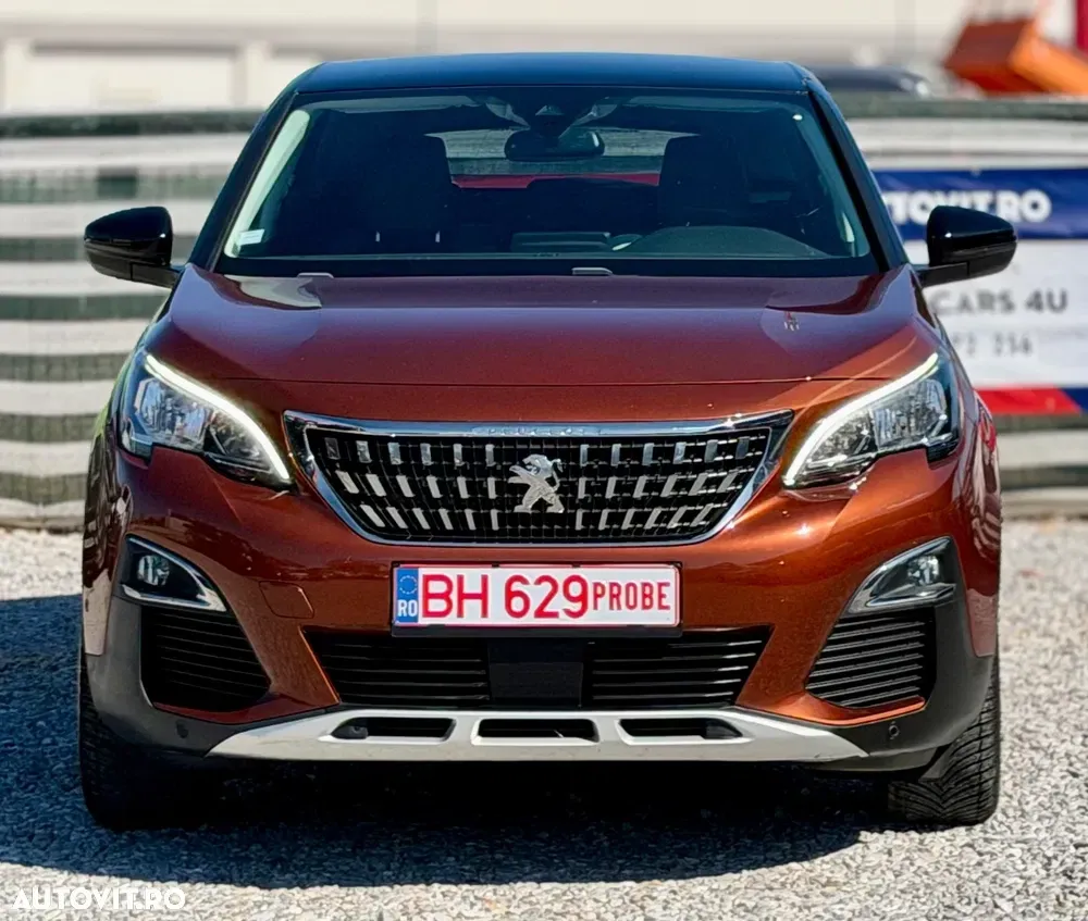 Peugeot 3008 1.2 PureTech Turbo S&S Allure — imagine 4