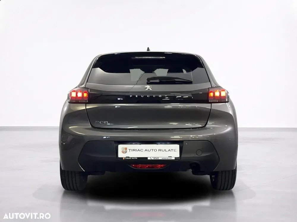 Peugeot 208 — imagine 4
