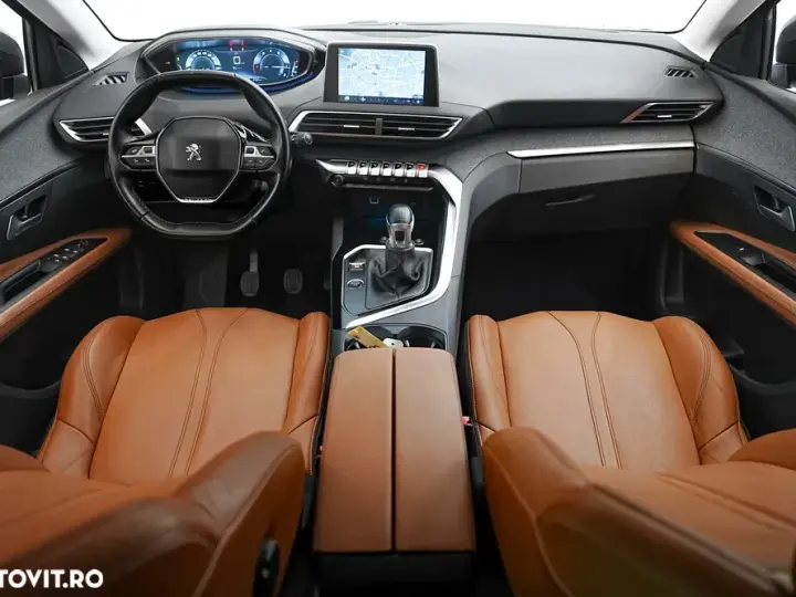 Peugeot 5008 II PureTech 130 Stop & Start Allure Business-Paket