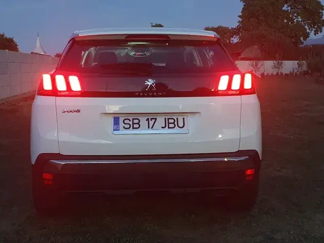 Peugeot 3008 II PureTech 130 Stop & Start GPF EAT8 Active