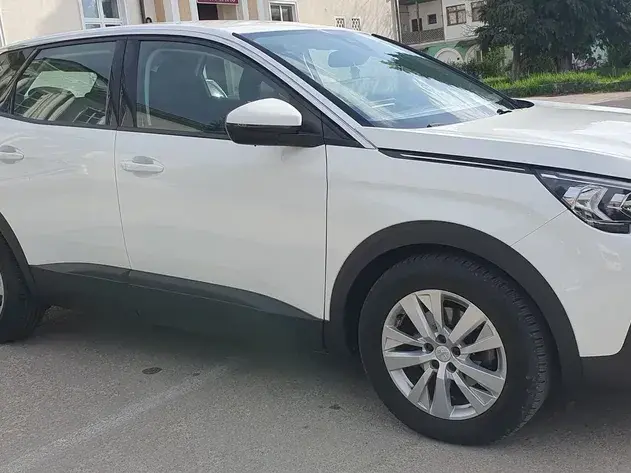 Peugeot 3008 II PureTech 130 Stop & Start GPF EAT8 Active