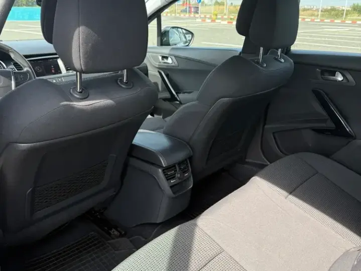 Peugeot 508 I 1.6 e-HDI FAP BMP STT Access