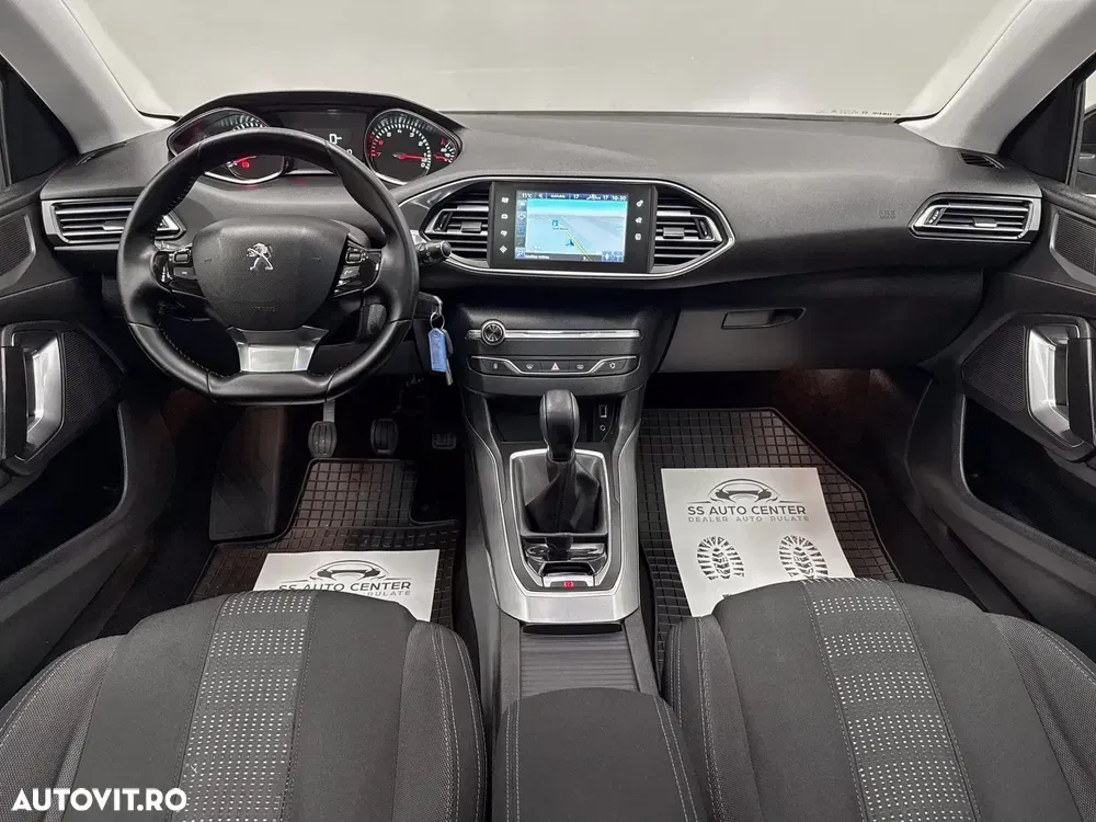 Peugeot 308 II PureTech 110 Stop & Start Allure — imagine 5