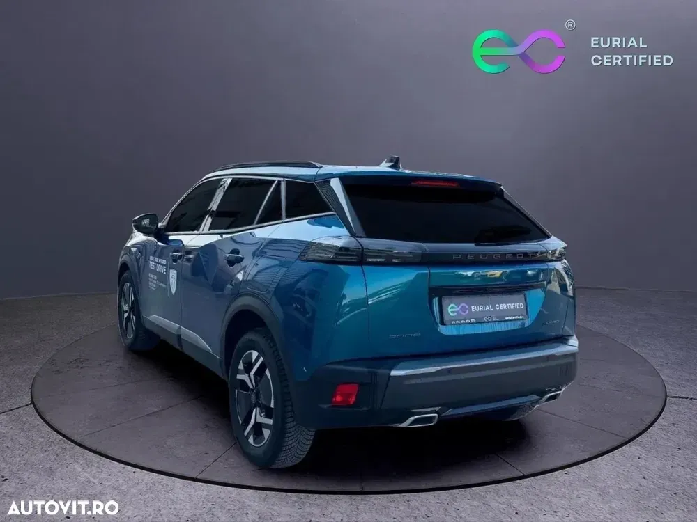Peugeot 2008 1.2L e-DCS6 MHEV Allure — imagine 6