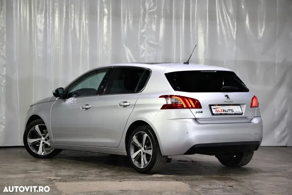 Peugeot 308 II e-HDi FAP 115 Stop&Start EGS6 Allure — imagine 4