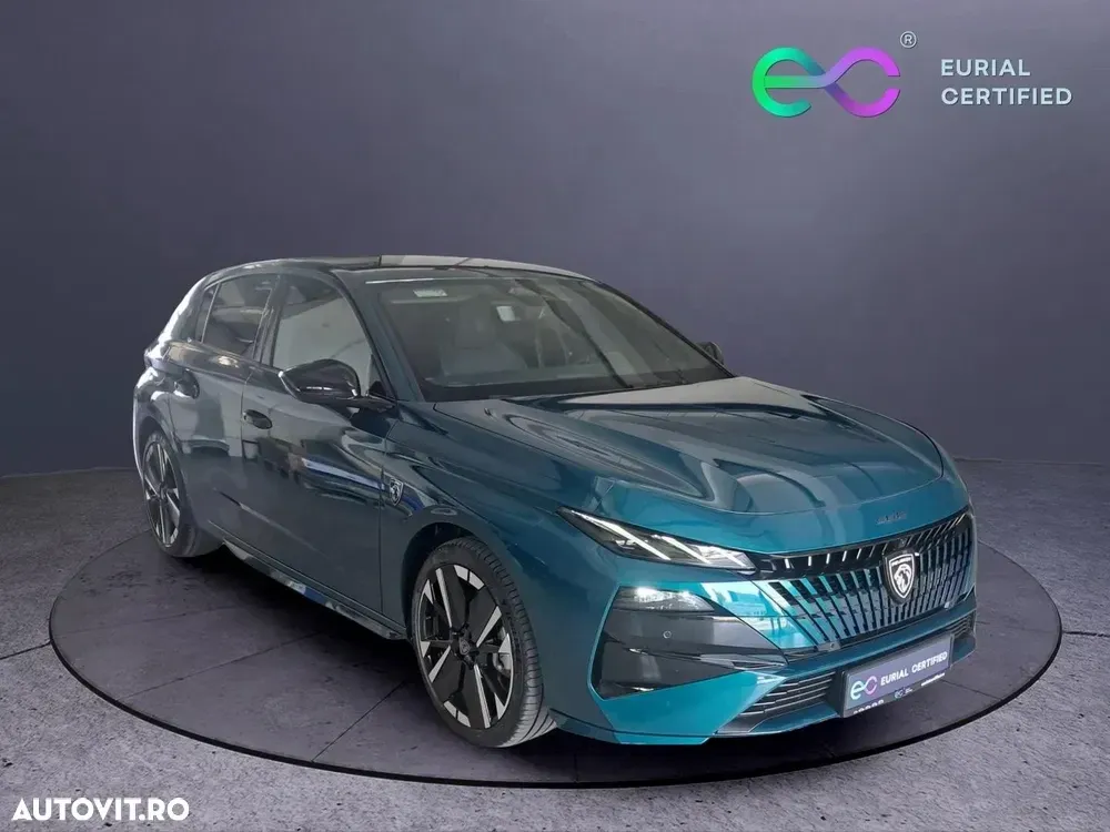 Peugeot 308 III 1.2L e-DCS6 MHEV GT — imagine 3