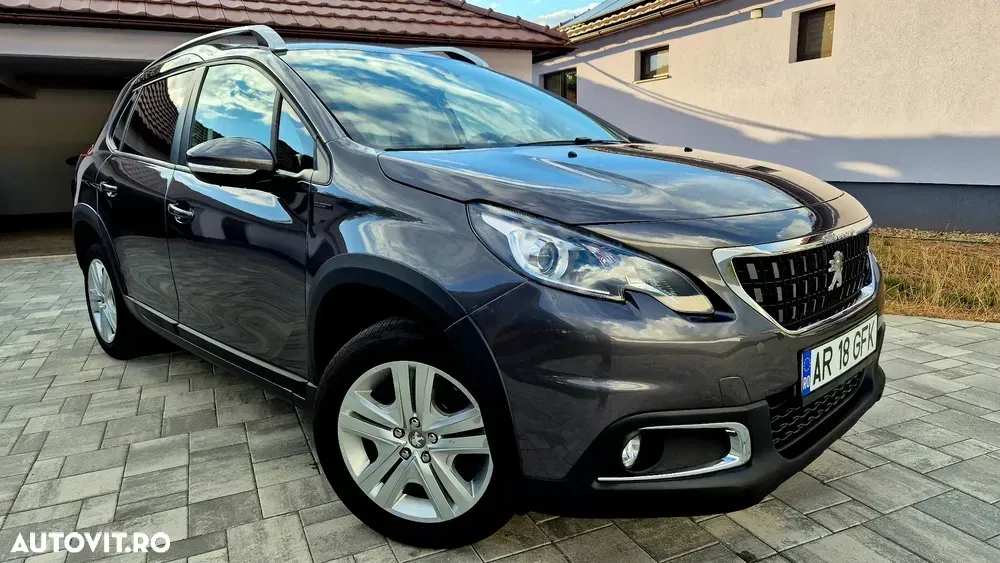 Peugeot 2008 1.2 L PureTech Active — imagine 5