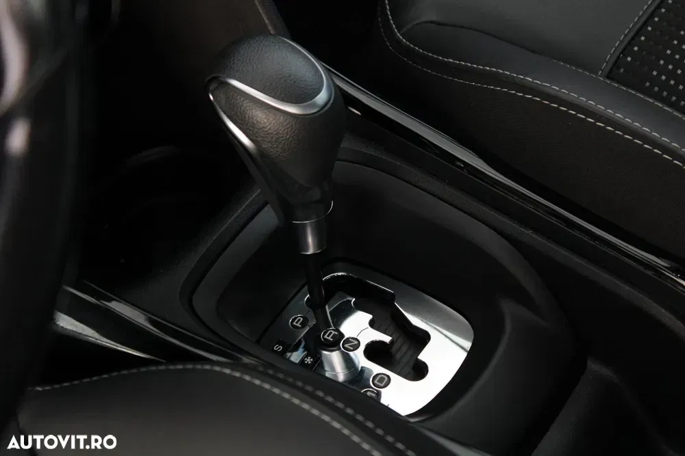 Peugeot 2008 I 1.2 PureTech Turbo EAT6 S&S Allure — imagine 5