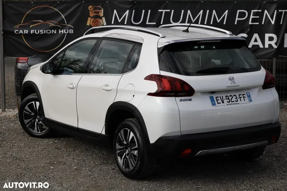 Peugeot 2008 I 1.2 PureTech Turbo EAT6 S&S Allure — imagine 6