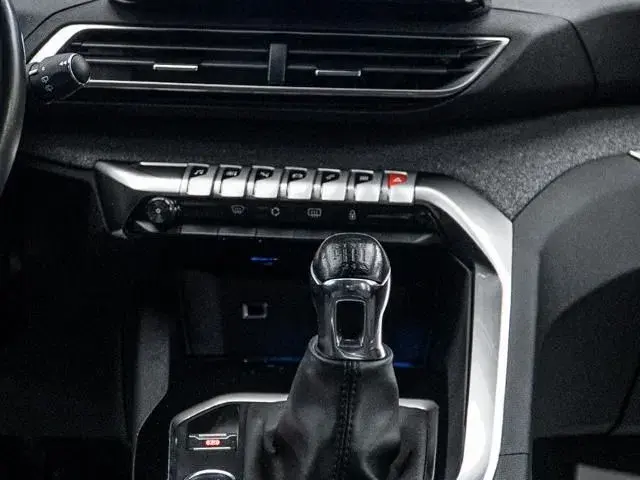 Peugeot 3008 PureTech 130 Stop & Start Allure