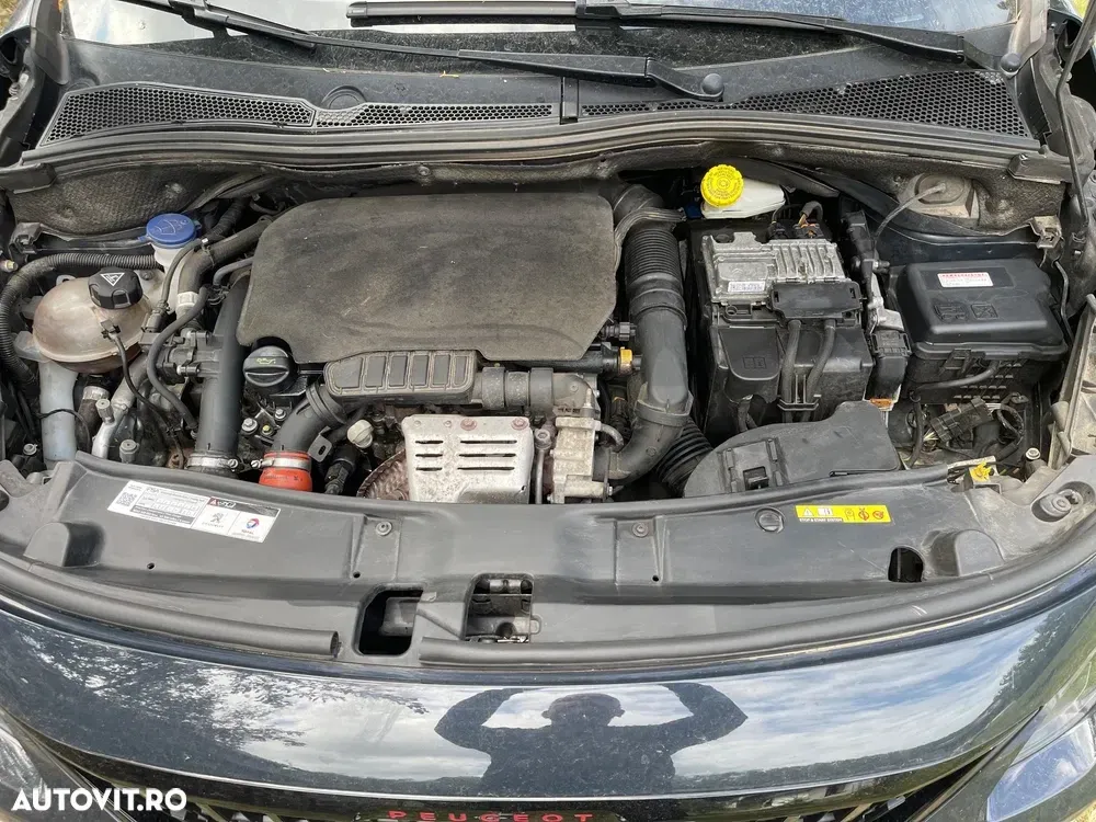 Peugeot 2008 I 1.2 PureTech Turbo GT-Line — imagine 5