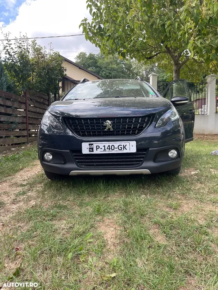 Peugeot 2008 I 1.2 PureTech Turbo GT-Line — imagine 3