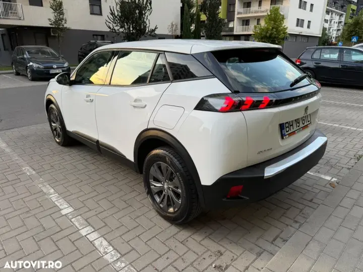 Peugeot 2008 II 1.5 BlueHDI BVM6 STT Allure