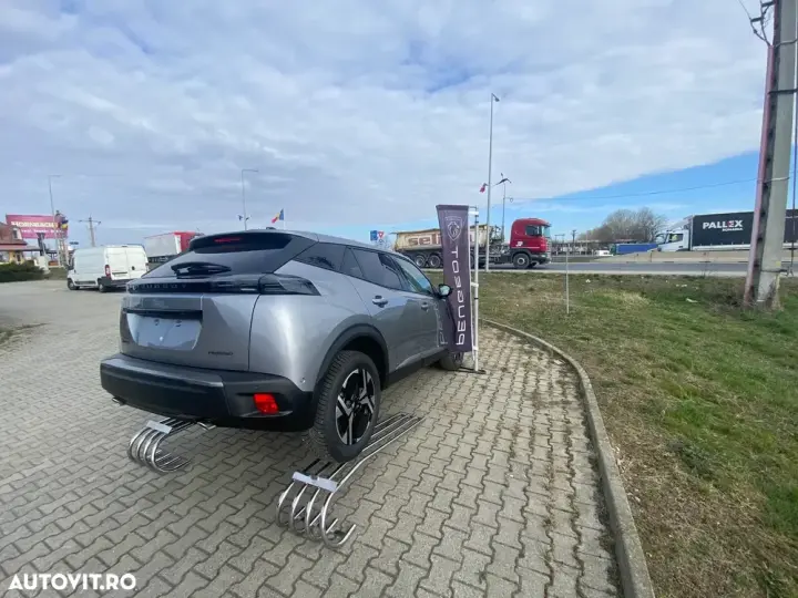 Peugeot 2008 1.2L e-DCS6 MHEV Allure