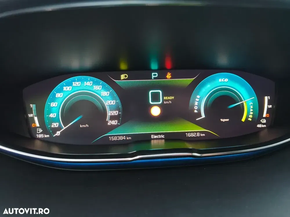 Peugeot 3008 II PHEV 300 EAT8 4X4 GT — imagine 2