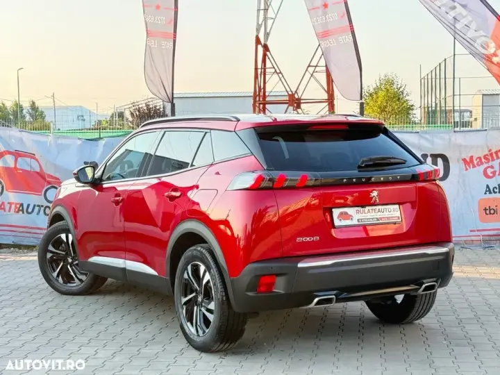 Peugeot 2008 II 1.2 L PureTech STT Allure