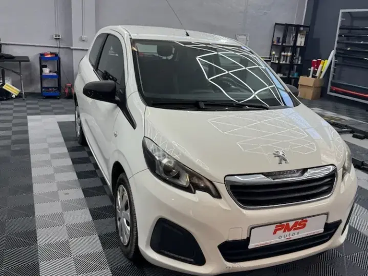 Peugeot 108 VTI 68