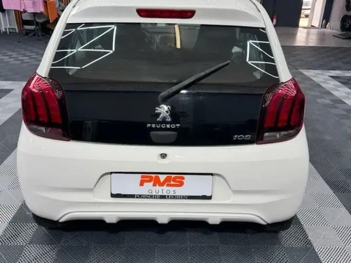 Peugeot 108 VTI 68