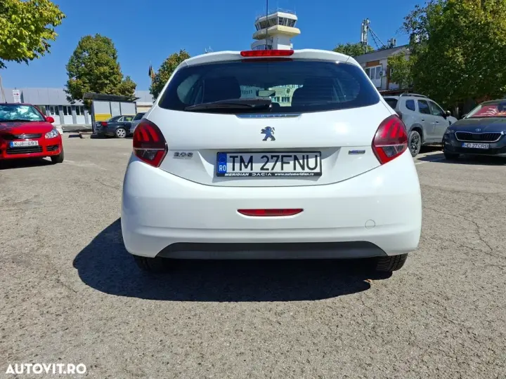 Peugeot 208 I PureTech 68 Urban Move